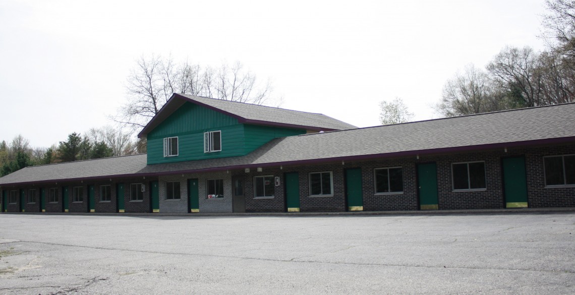 Lake Lodge, Affordable Motel, Vacation Rentals MI